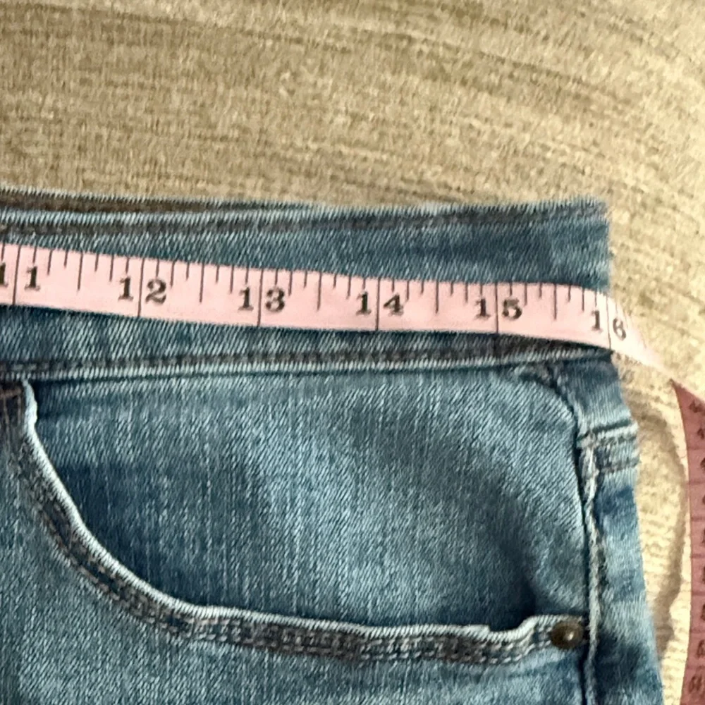 Jessica Simpson Ladies Shorts - Picture 6 of 6